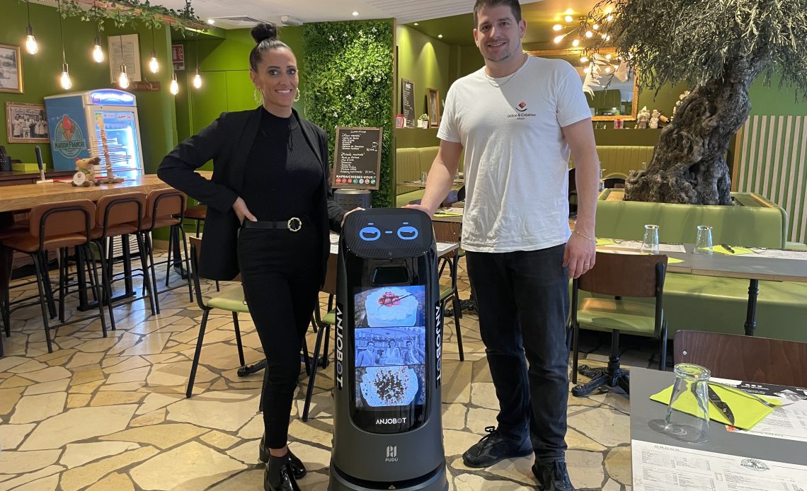 Le robot serveur Ketty est à Strasbourg